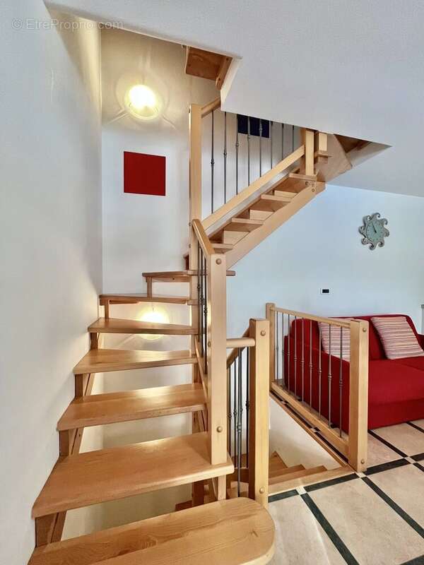 Appartement à ROQUEBRUNE-CAP-MARTIN