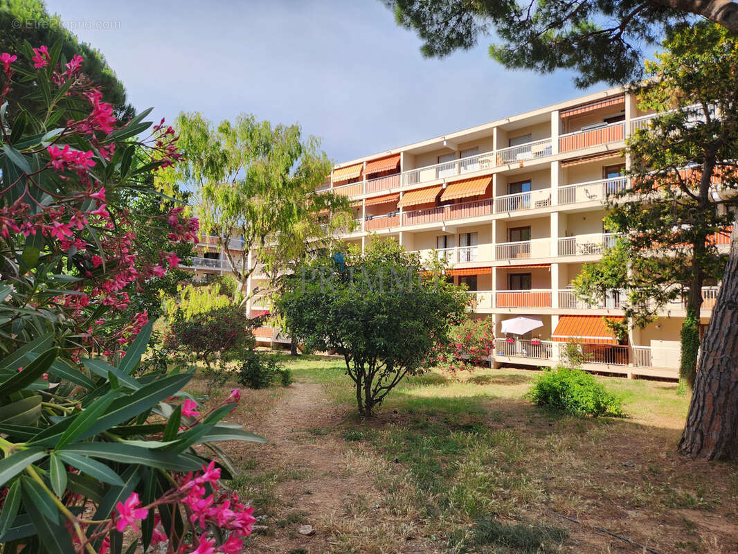 Appartement à SAINT-RAPHAEL