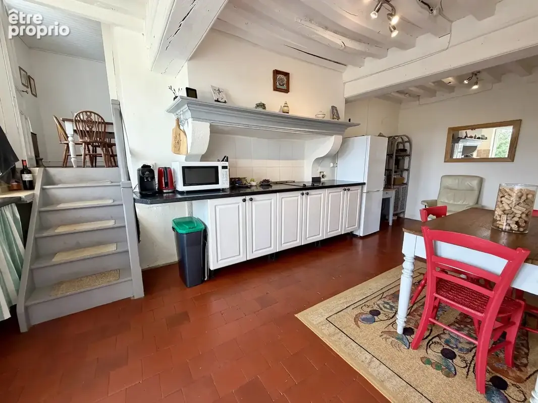 Maison indépendante avec grand terrain à vendre à Roussillon-en-Morvan - photo 2