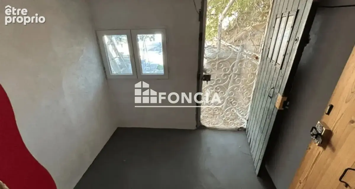 TOULON OUEST MAISON d'environ 120m2 avec 3 Chambres sur 490m2 de terrain - photo 15