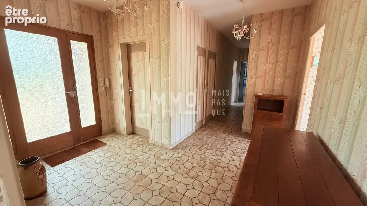 Maison 110 m² à Besse-Sur-Braye  - photo 4