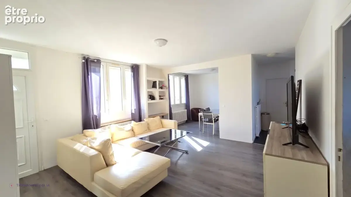 Photo Maison à Blere au prix de 202 000€