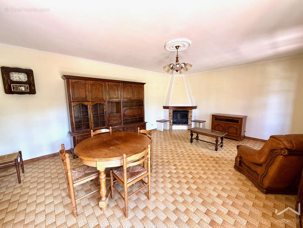 Maison à BOLLENE