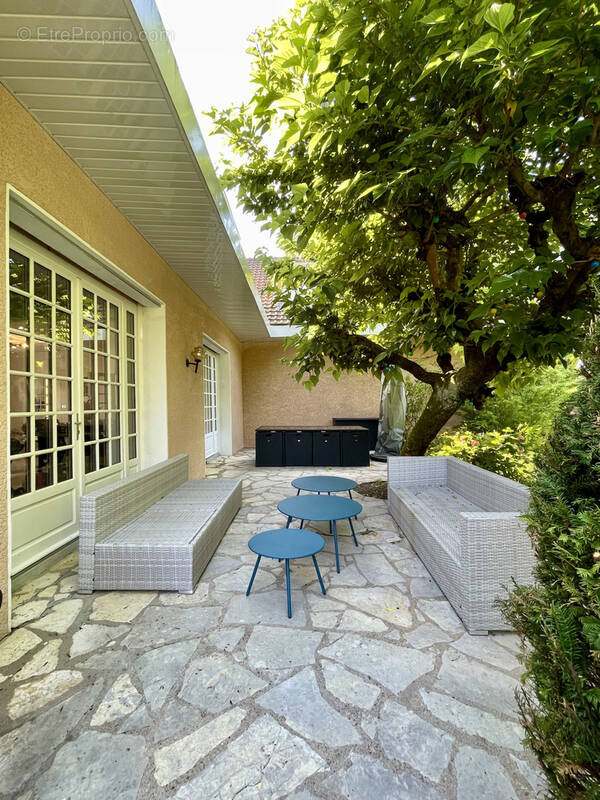 Maison à FRANCHEVILLE