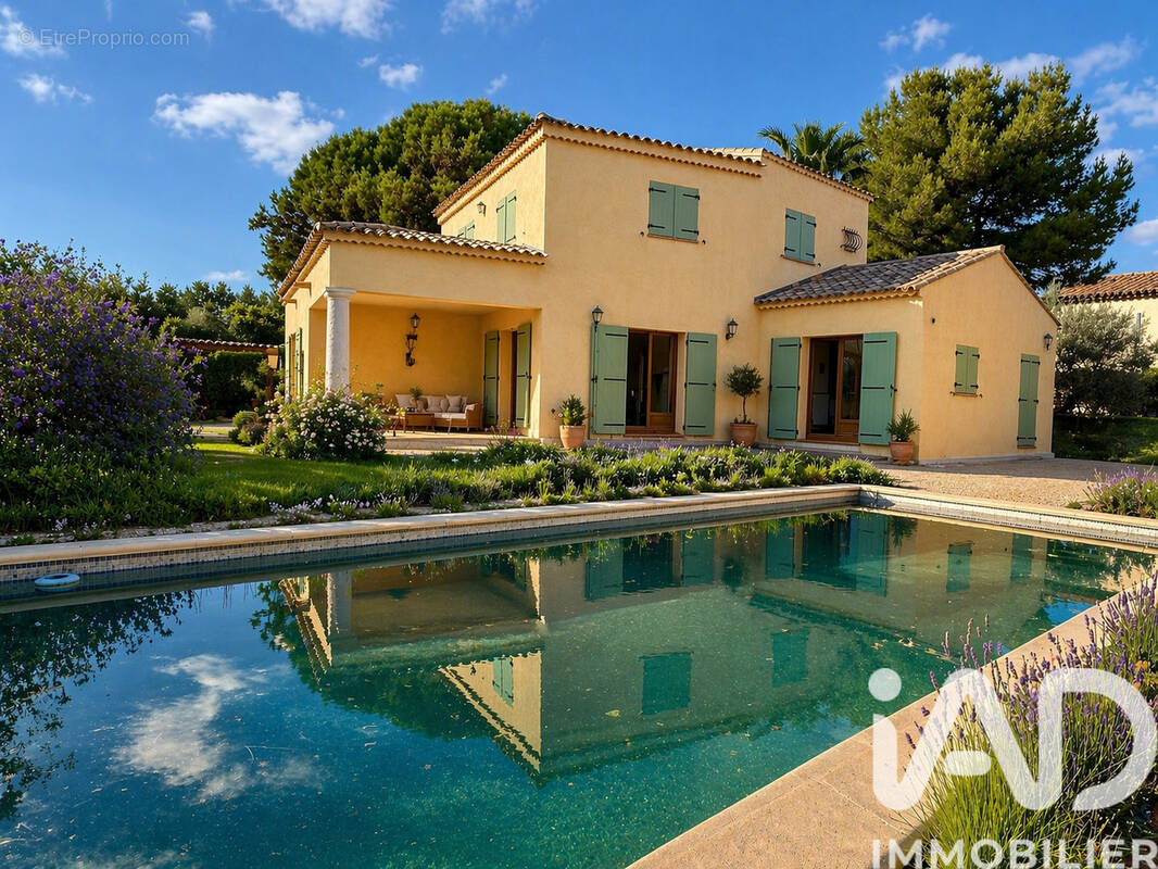 Photo 1 - Maison à SOLLIES-PONT