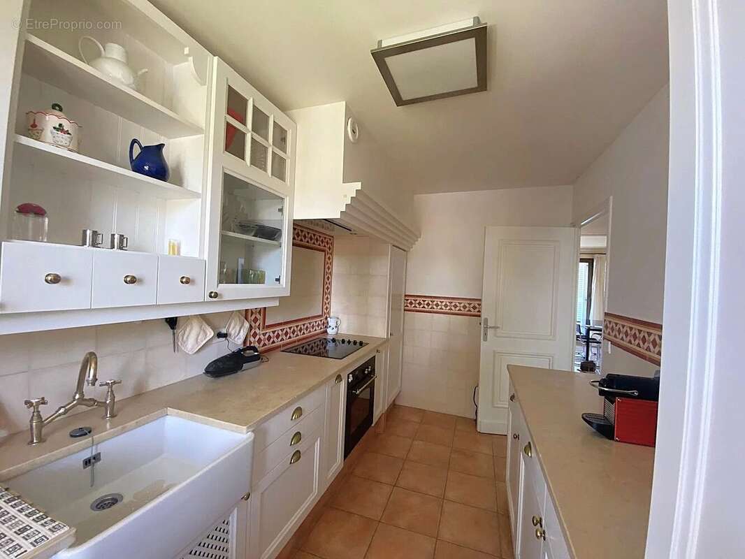 Appartement à VILLENEUVE-LOUBET