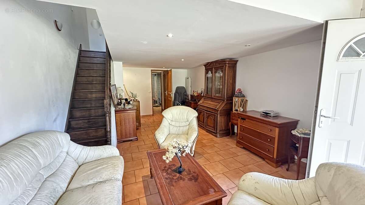 Maison à SIX-FOURS-LES-PLAGES