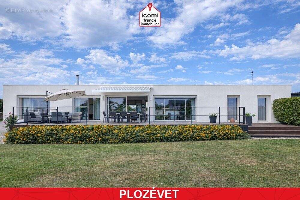 Maison à PLOZEVET