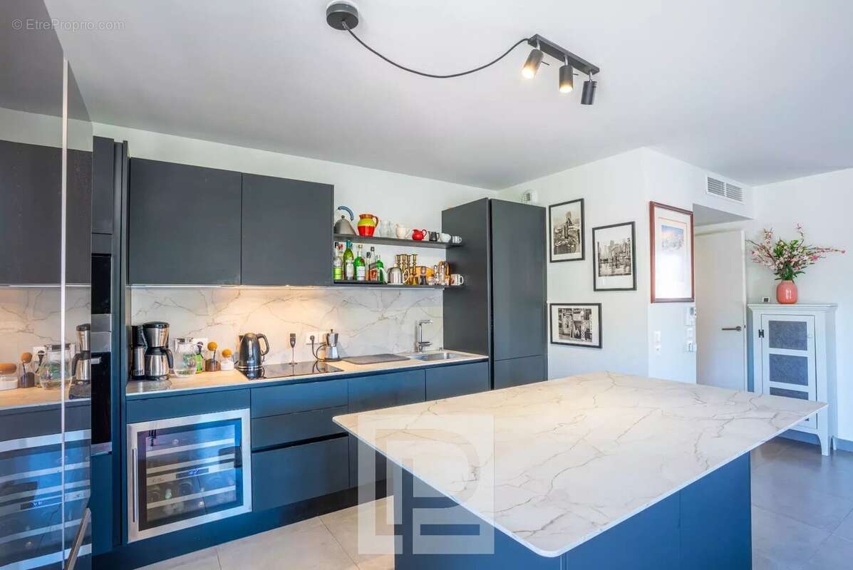 Appartement à LE CANNET