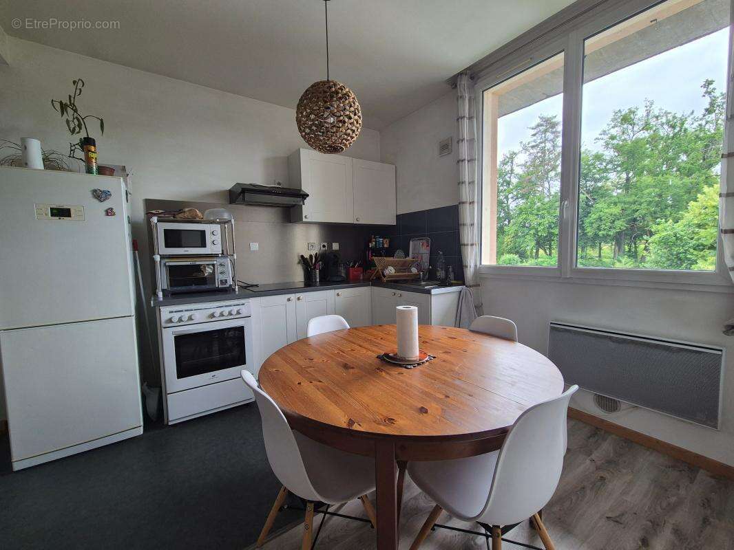Appartement à TERRASSON-LAVILLEDIEU