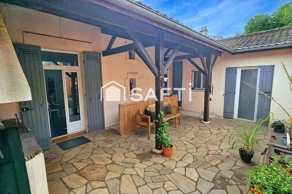 Maison 148 m² à Bergerac  - photo 3