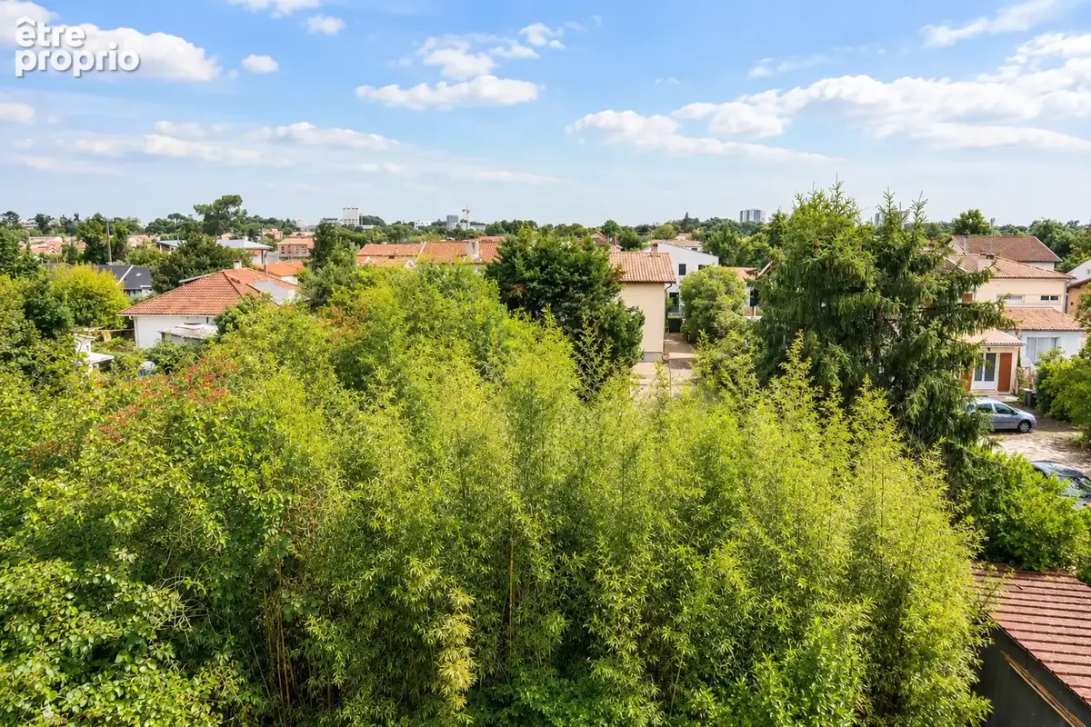 Pessac - T1bis (32m2) - Proche Centre et Domaine Universitaire et Facs - photo 8