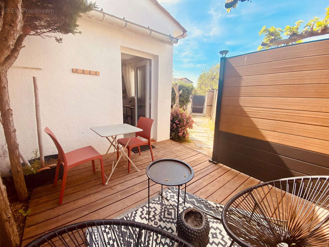 Maison à SAINT-CYPRIEN