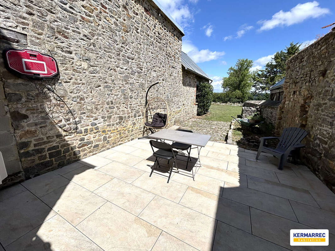 Maison à LA CROIXILLE