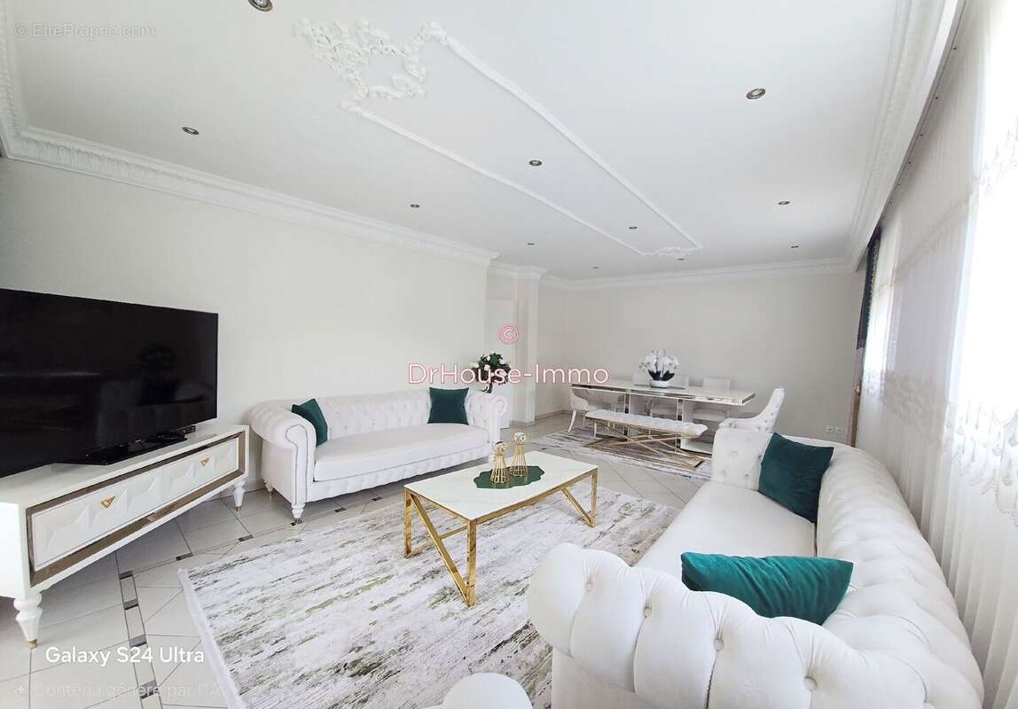 Maison 170 m² à Unieux  - photo 16