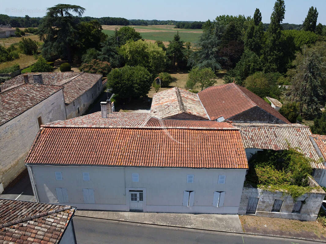 Maison ancienne caractère d'une vielle demeure - photo 17