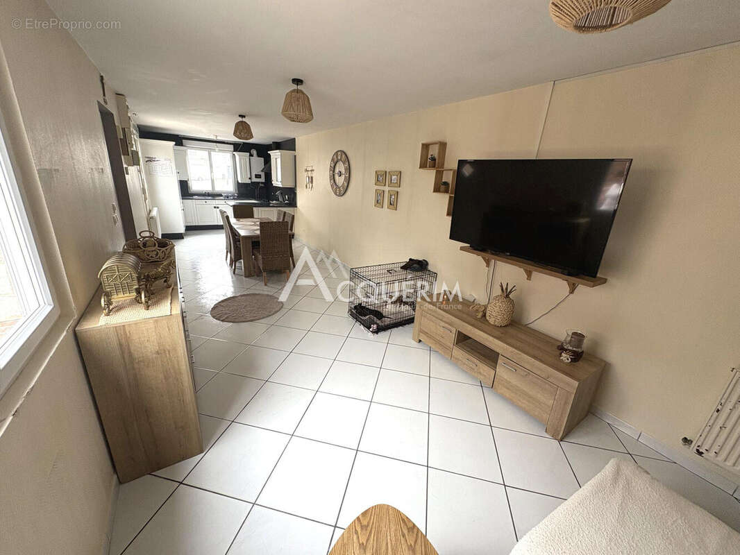 Maison 82 m² à Ostricourt  - photo 2