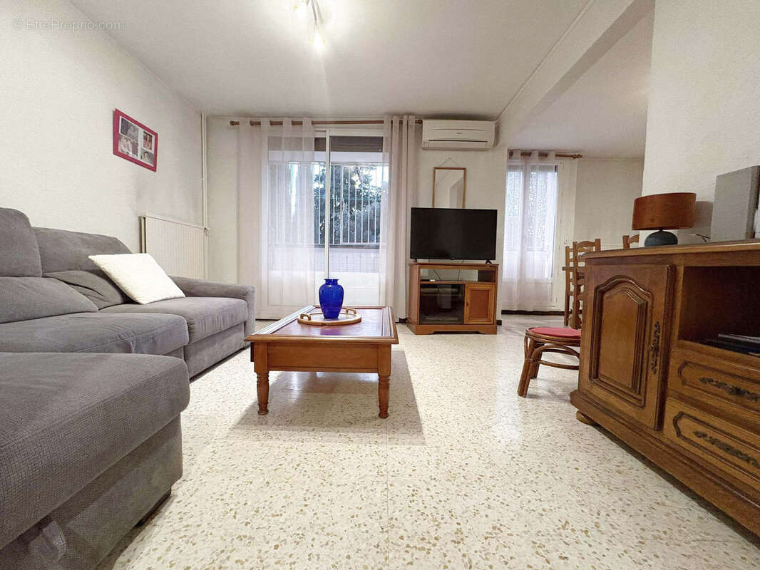Appartement à ARLES