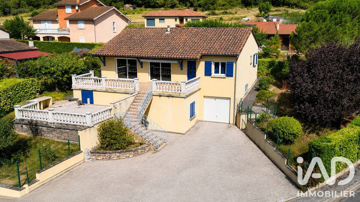 Photo 1 - Maison à BROQUIES