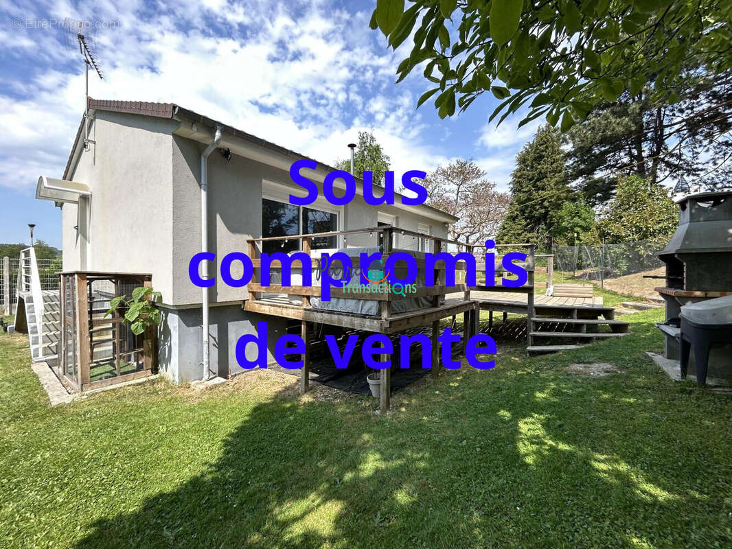 Maison à SAINT-MAURICE-D'ETELAN
