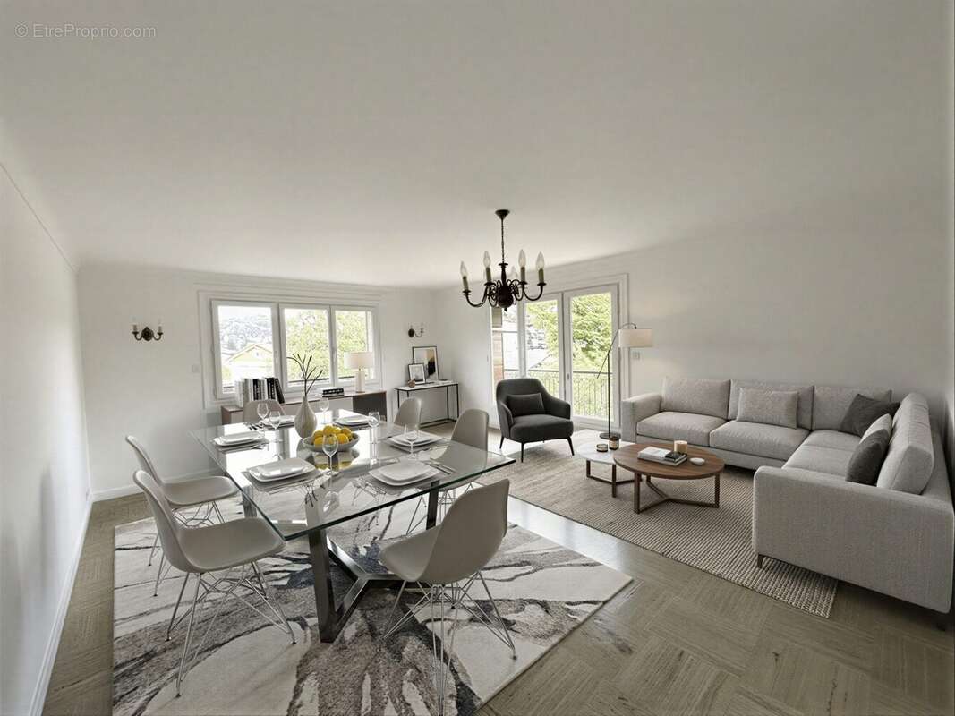 Appartement à SAINT-PRIEST-EN-JAREZ