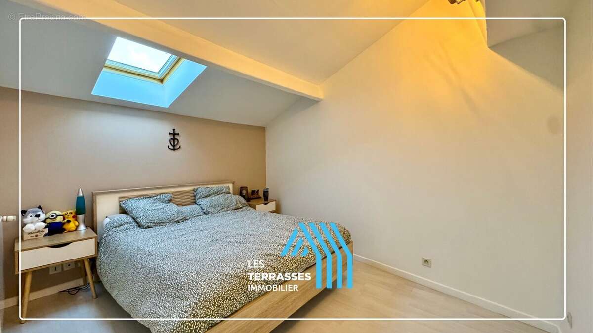 Maison à MONTELIMAR