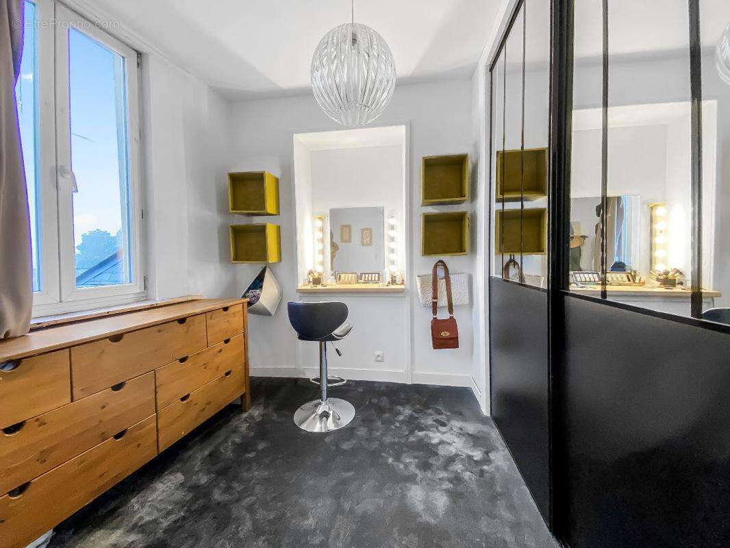 Appartement à ERNEE