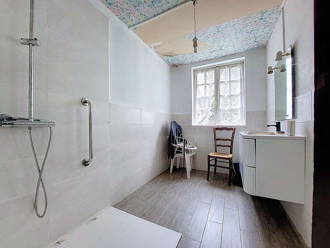 Maison à QUETTREVILLE-SUR-SIENNE