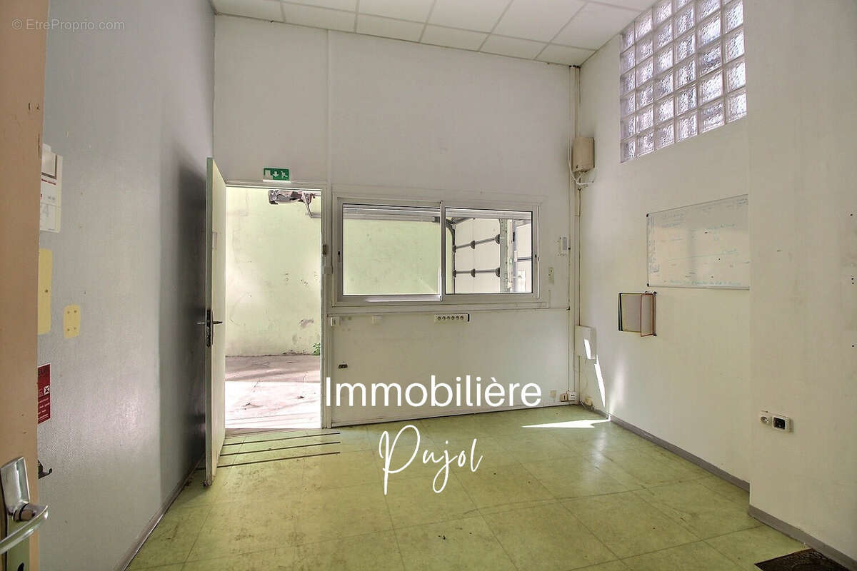 Commerce à MARSEILLE-5E