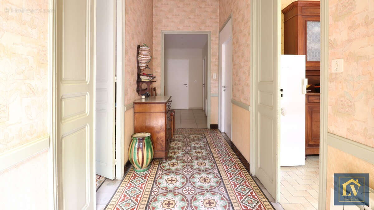 Maison à VILLENEUVE-LA-RIVIERE