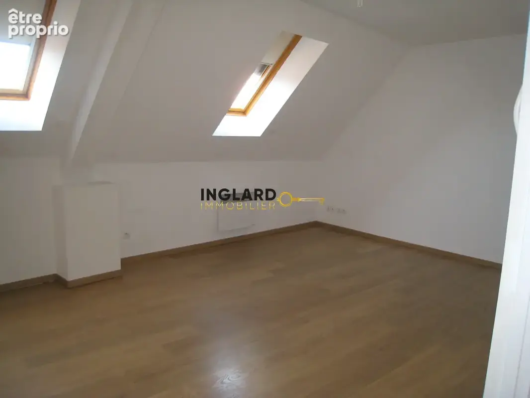 Maison 8 pièces 140 m² à vendre à Cappelle-Brouck (59630) - photo 9