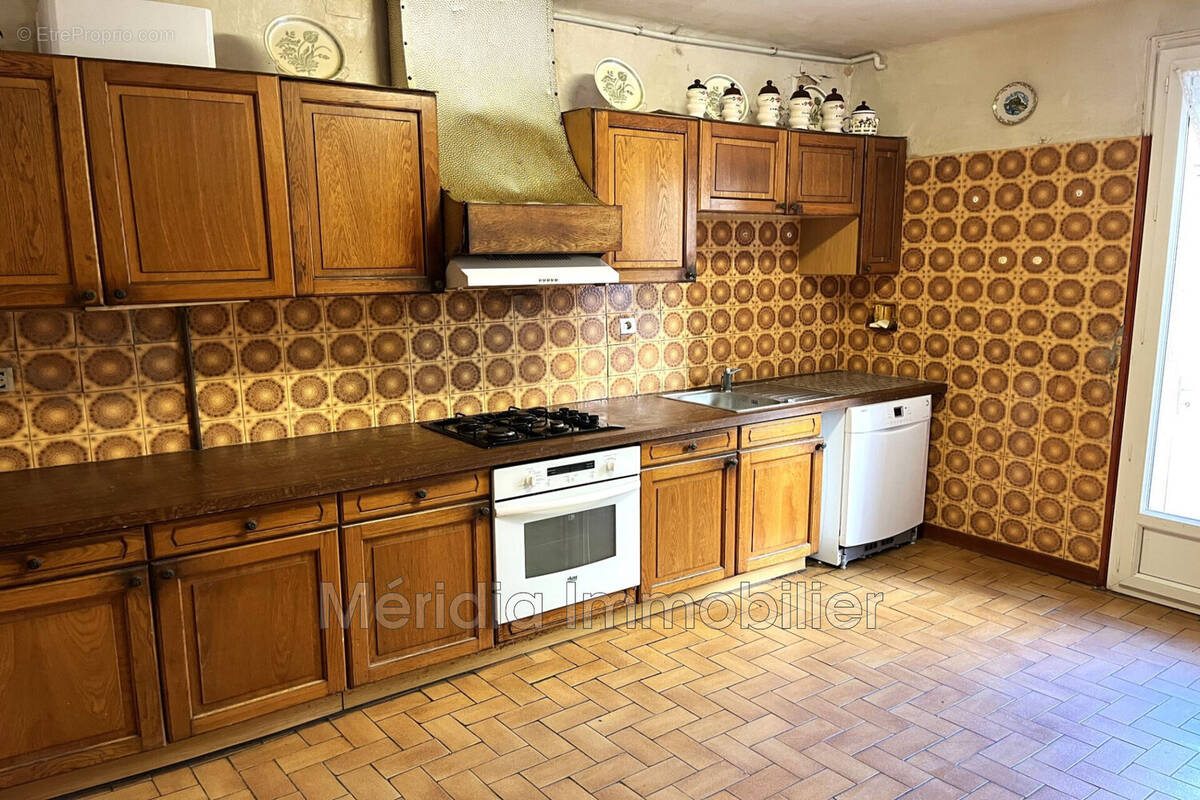 Maison 90 m² à Perpignan  - photo 2