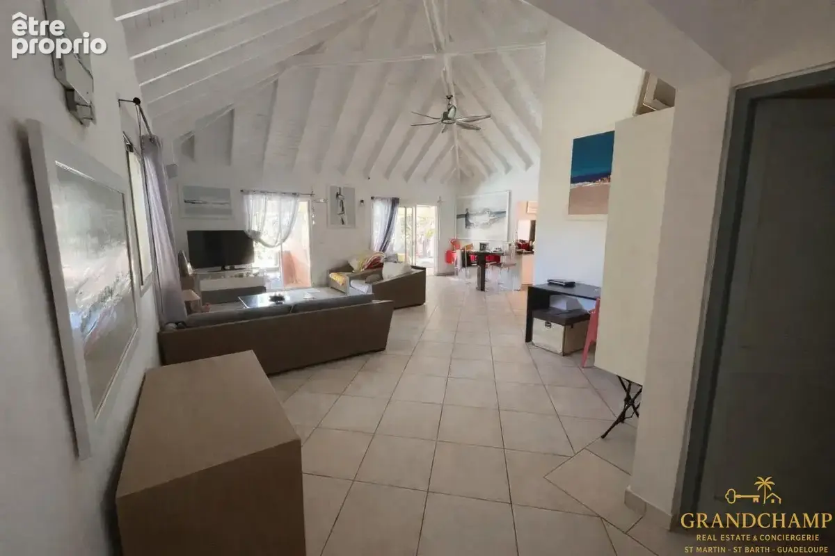 Baie Orientale   Villa avec piscine, 2 chambres + mezzanine - possibilité T2 independant - photo 9