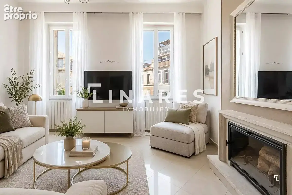 Appartement à MARSEILLE-4E