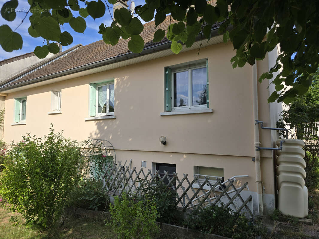 Maison à CUSSET