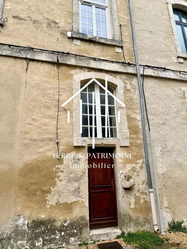 Maison à VALLON-PONT-D'ARC