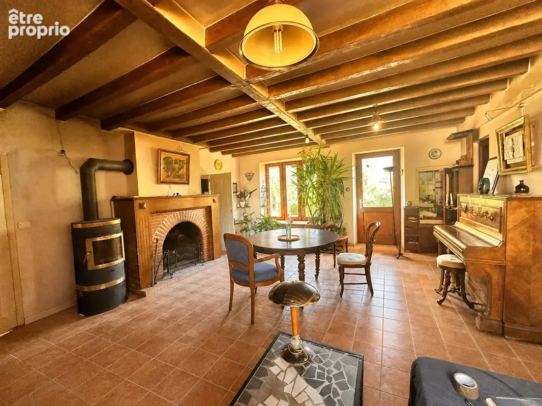 MAISON MENETOU SALON - 8 pièce(s) - 176.85 m2 - photo 5