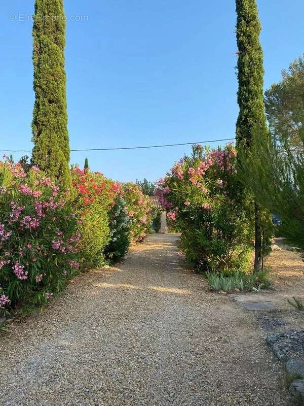Maison à SAINT-ANTONIN-DU-VAR