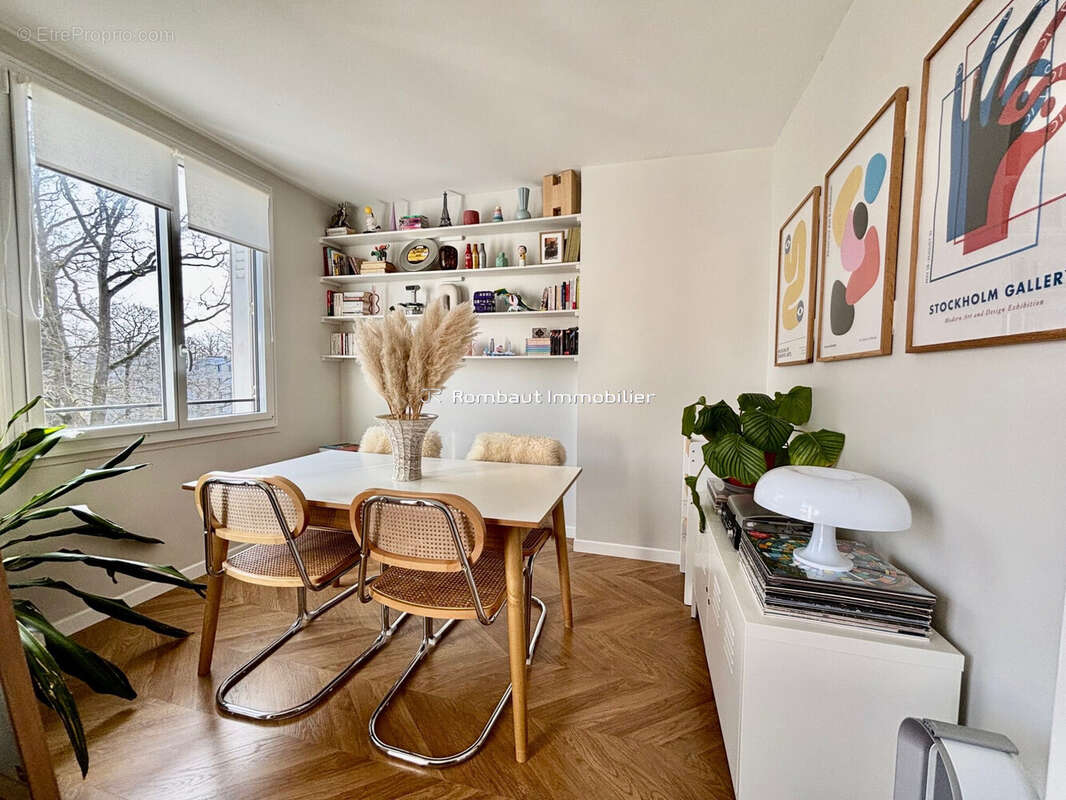 Appartement à LA CELLE-SAINT-CLOUD