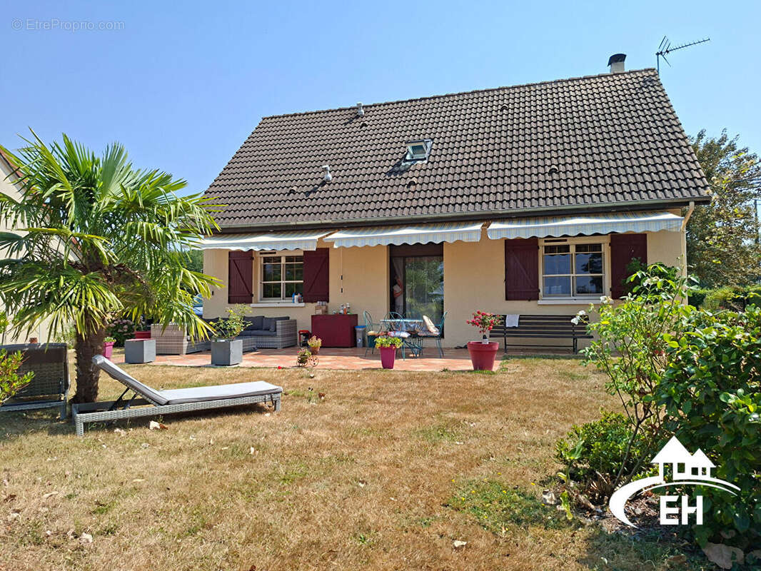 Maison familiale avec 4 chambres et grand terrain clos - photo 9
