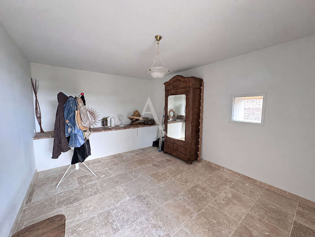 Lagrave, Maison de caractère de +/- 197 m² - photo 11