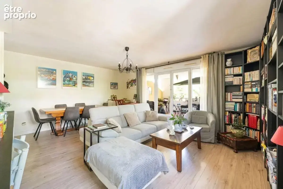 Appartement à MARSEILLE-13E