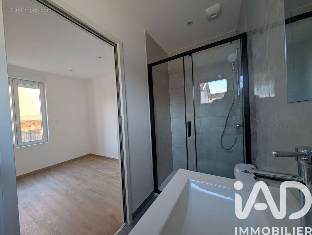 Photo 5 - Appartement à OYONNAX