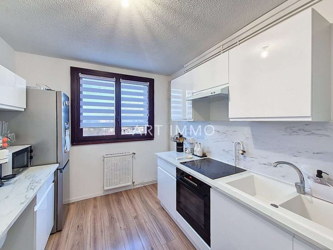 Appartement à LE PONTET