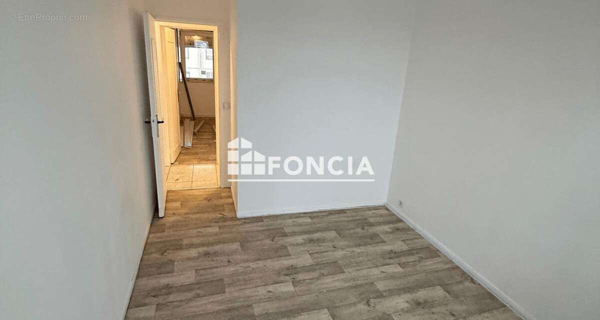 Appartement à CLICHY-SOUS-BOIS