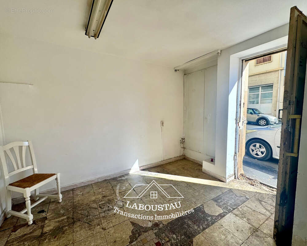 Commerce à MARSEILLE-14E