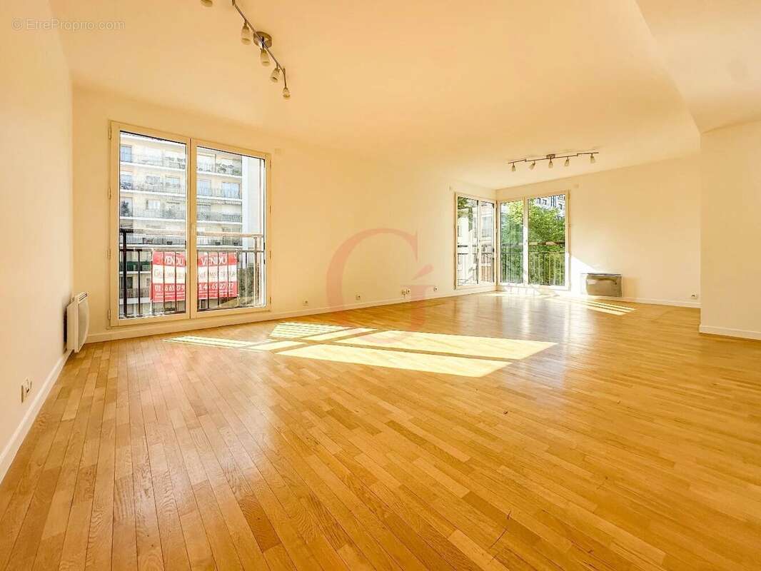 Appartement à BOURG-LA-REINE