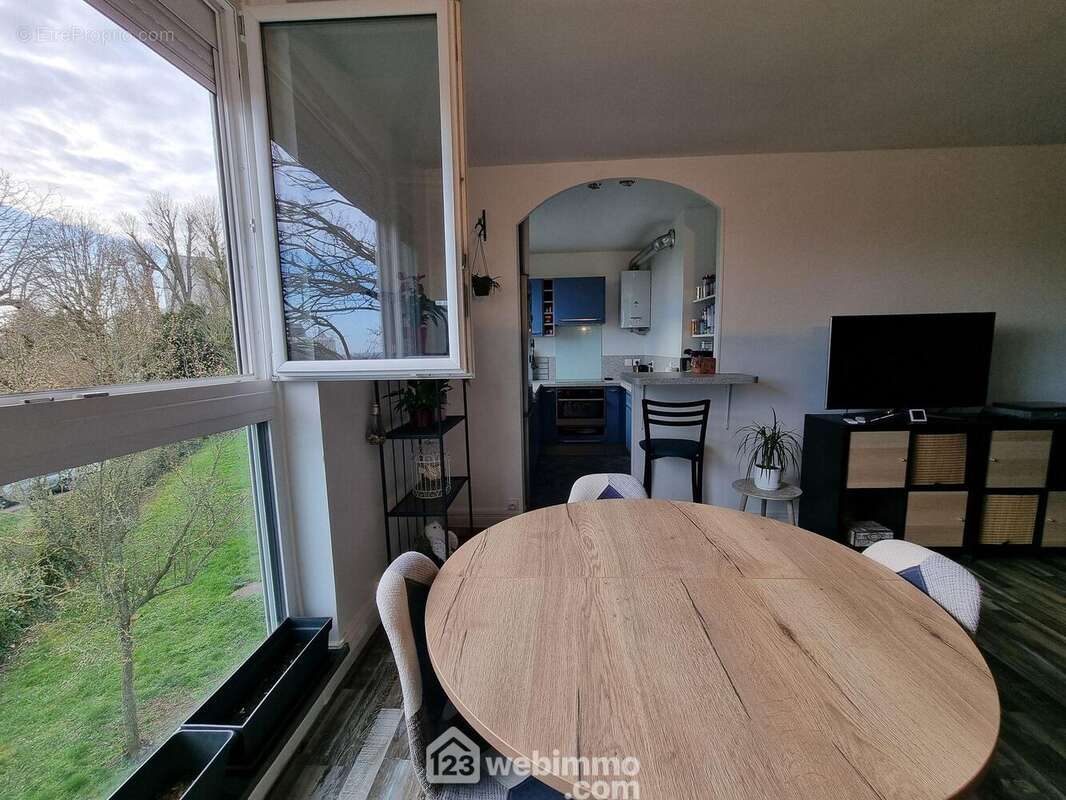 Appartement à VILLENEUVE-LE-ROI