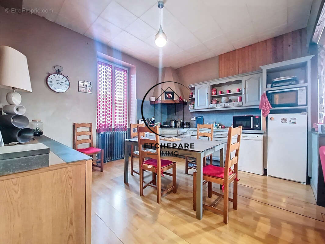 Maison à MAULEON-LICHARRE