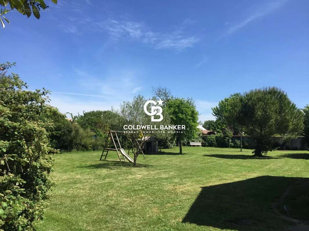 Maison à SAINTE-SOULLE